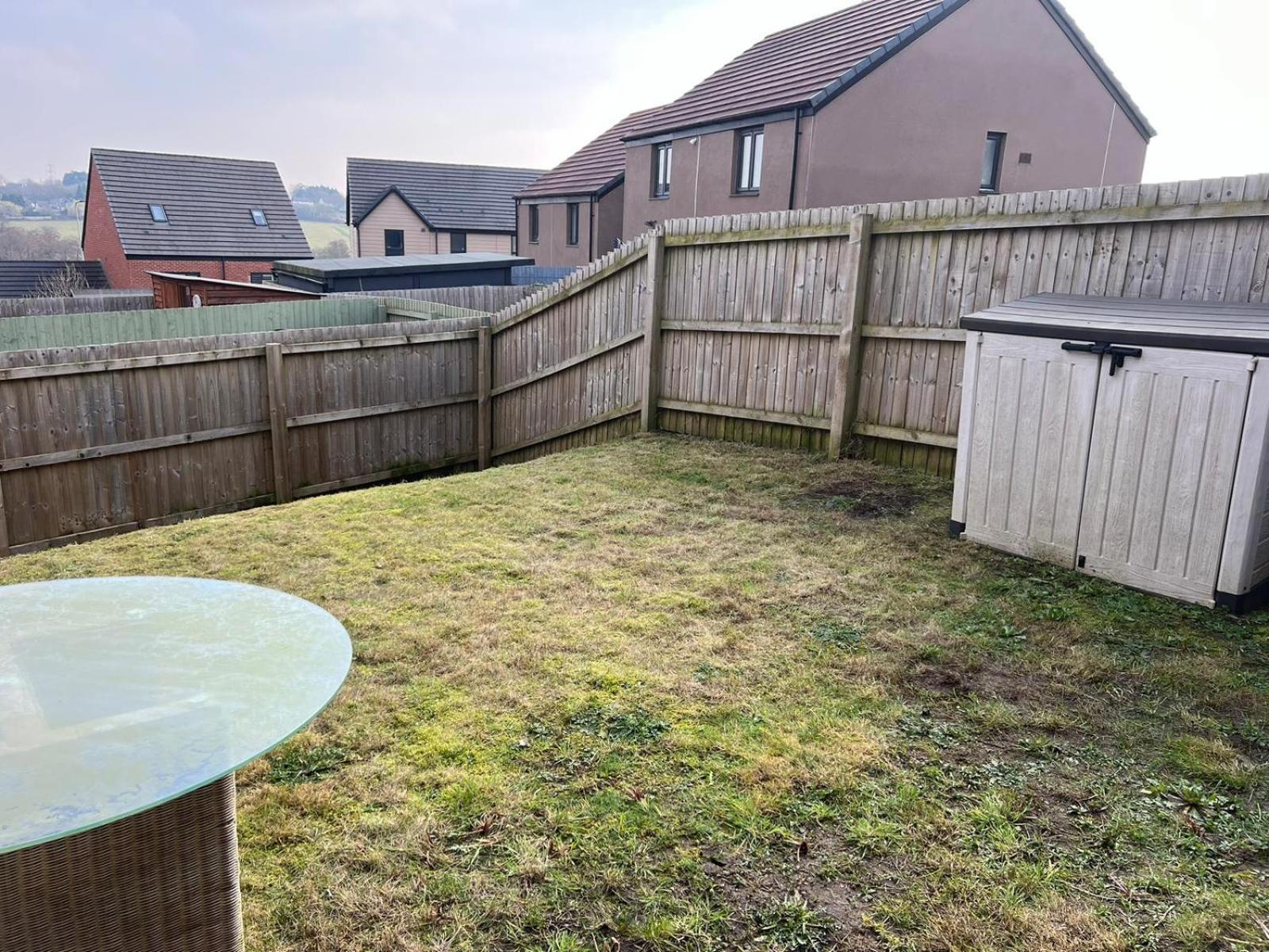 Village House St Mellons - Close To A48 And M4 Cardiff Exterior foto